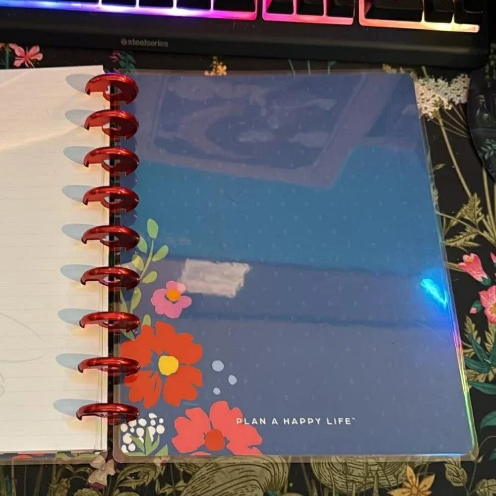 Happy Planner Disney Snow White Classic Journal w/red metal discs